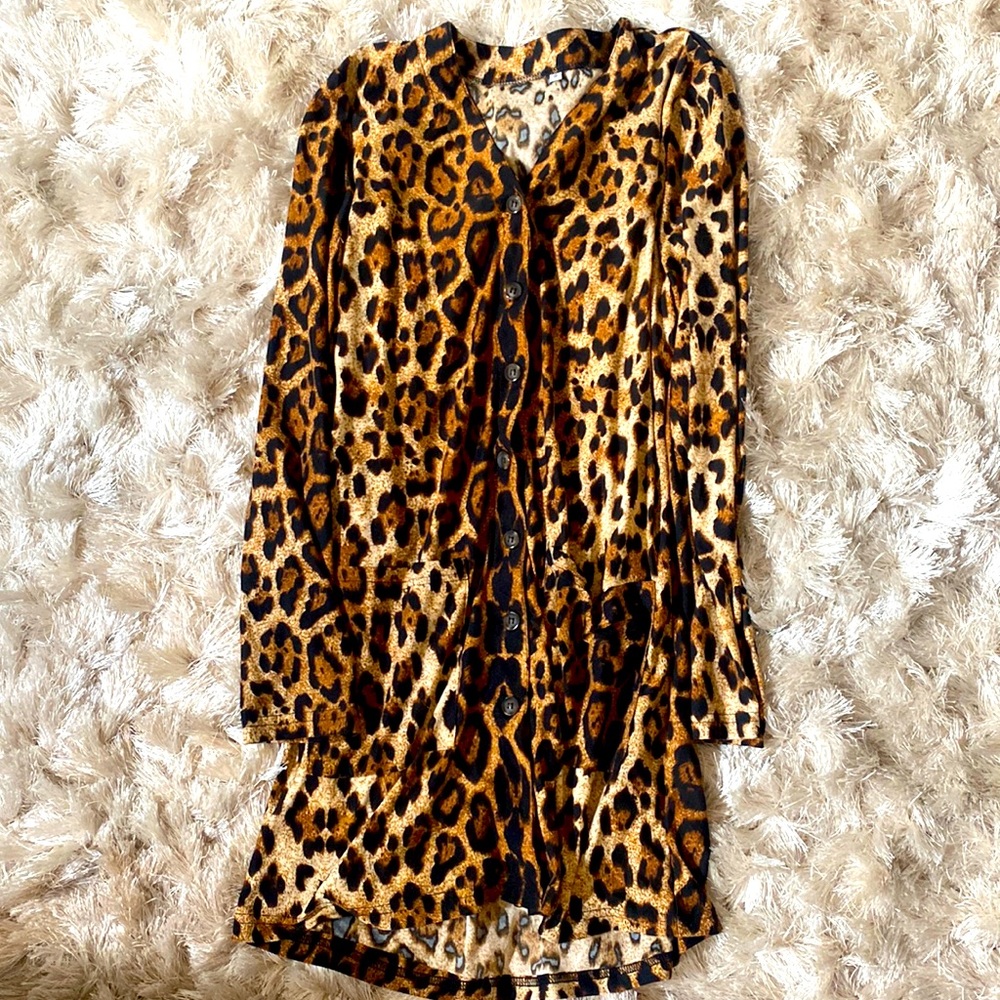 Women Lightweight Cardigan Leopard Printed Button Down Cardigans Shirt